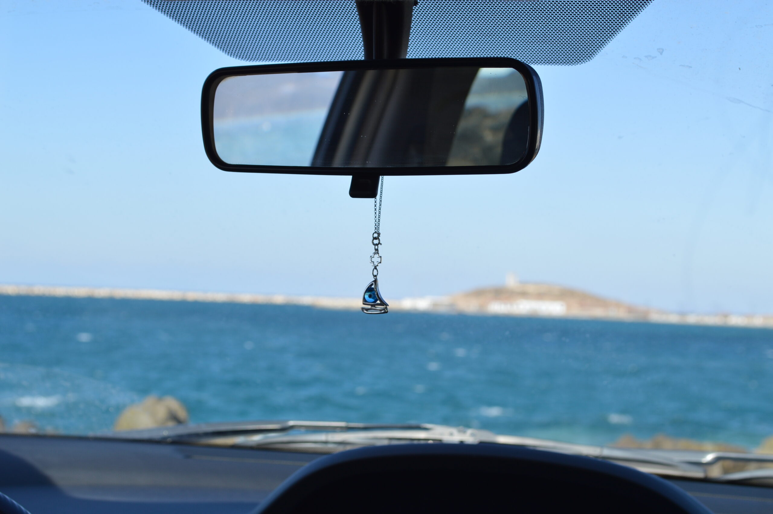 Little ship charm with sea-blue eye - Image 7