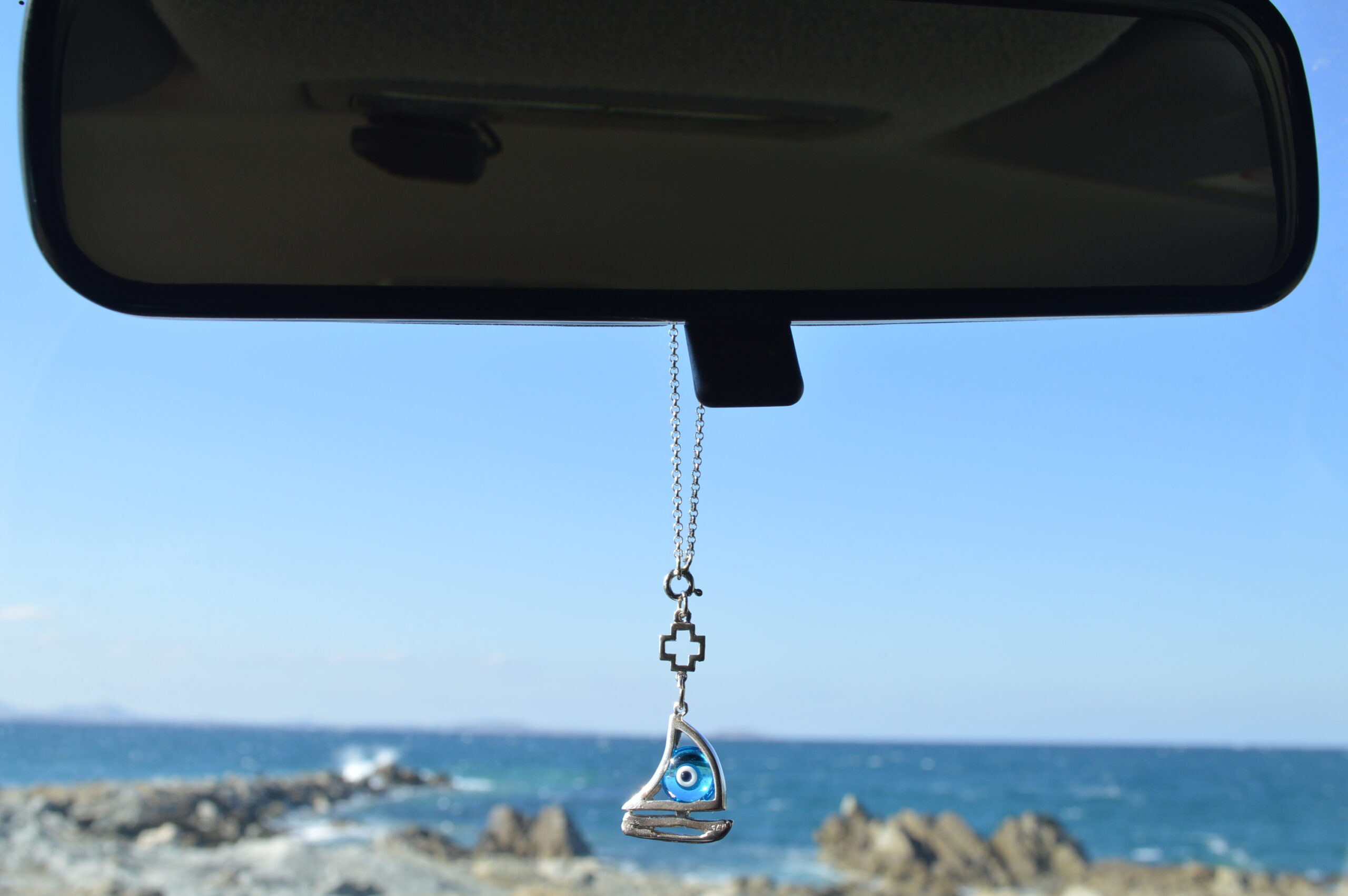 Little ship charm with sea-blue eye - Image 8